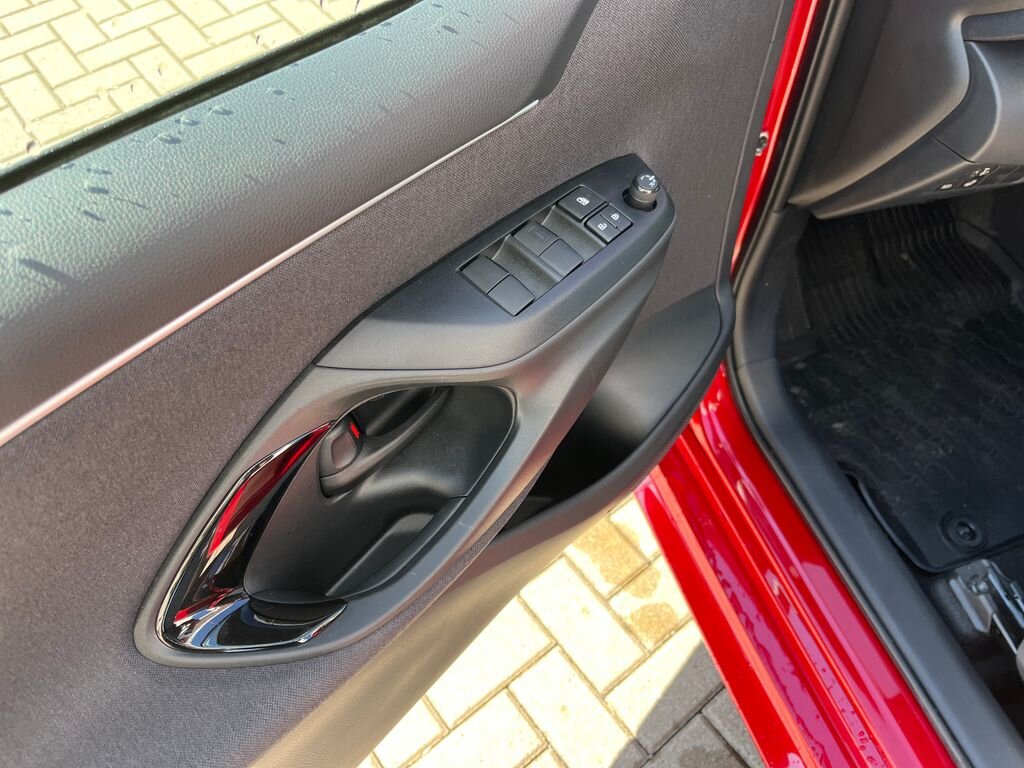 Toyota Yaris Hatchback 1,5 l 68 kw