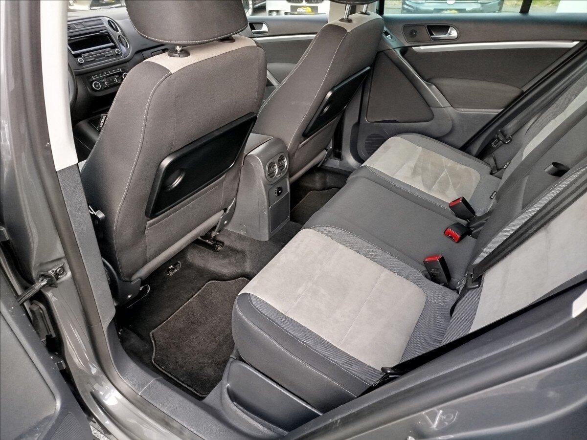 Volkswagen Tiguan SUV / Terénní 1,4 l 118 kw