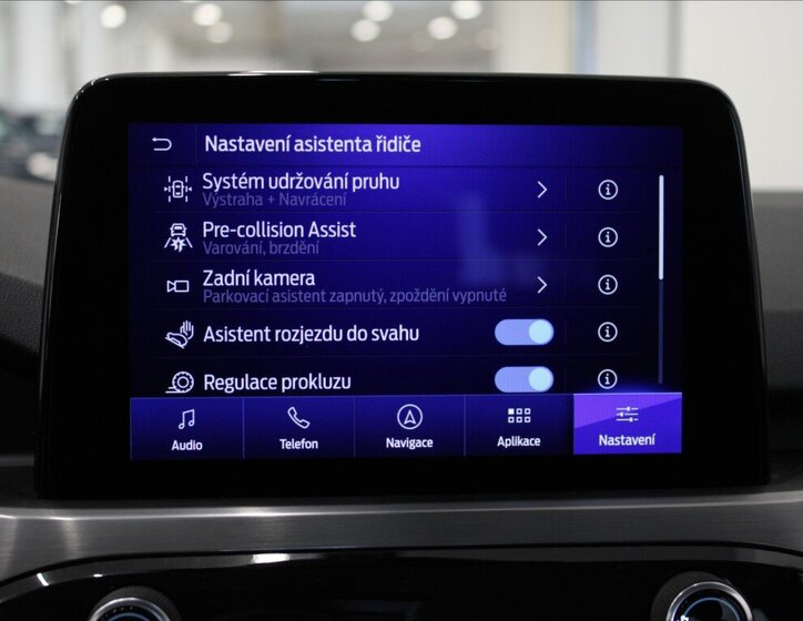 Ford Kuga SUV 1,5 l 88 kw