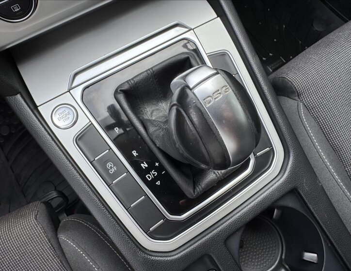 Volkswagen Passat Kombi 2,0 l 110 kw