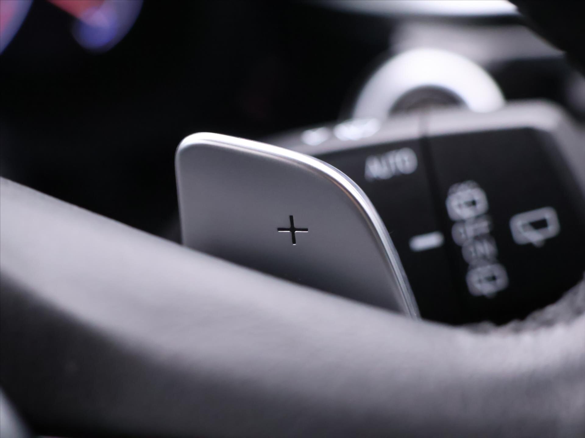 BMW Řada 5 Kombi 2,0 l 140 kw