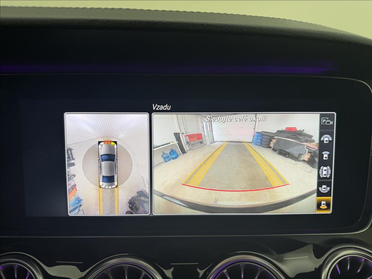 Mercedes-Benz CLS Sedan 3,0 l 320 kw