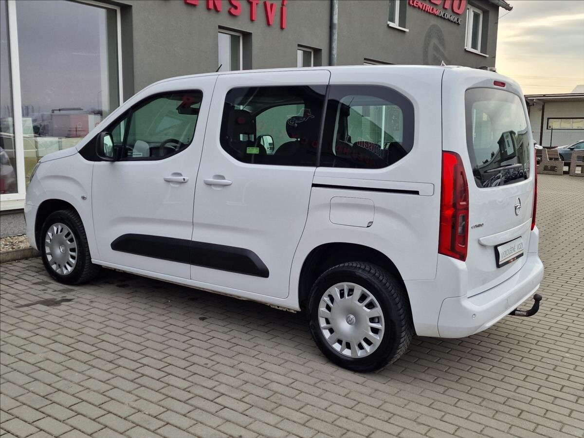 Opel Combo MPV 1,5 l 75 kw