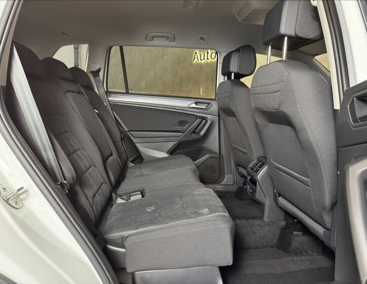 Volkswagen Tiguan Allspace 12