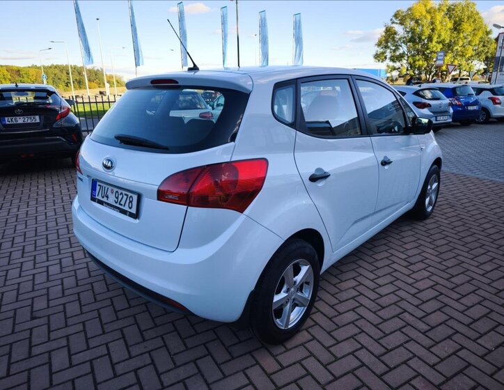 KIA Venga Hatchback 1,4 l 66 kw