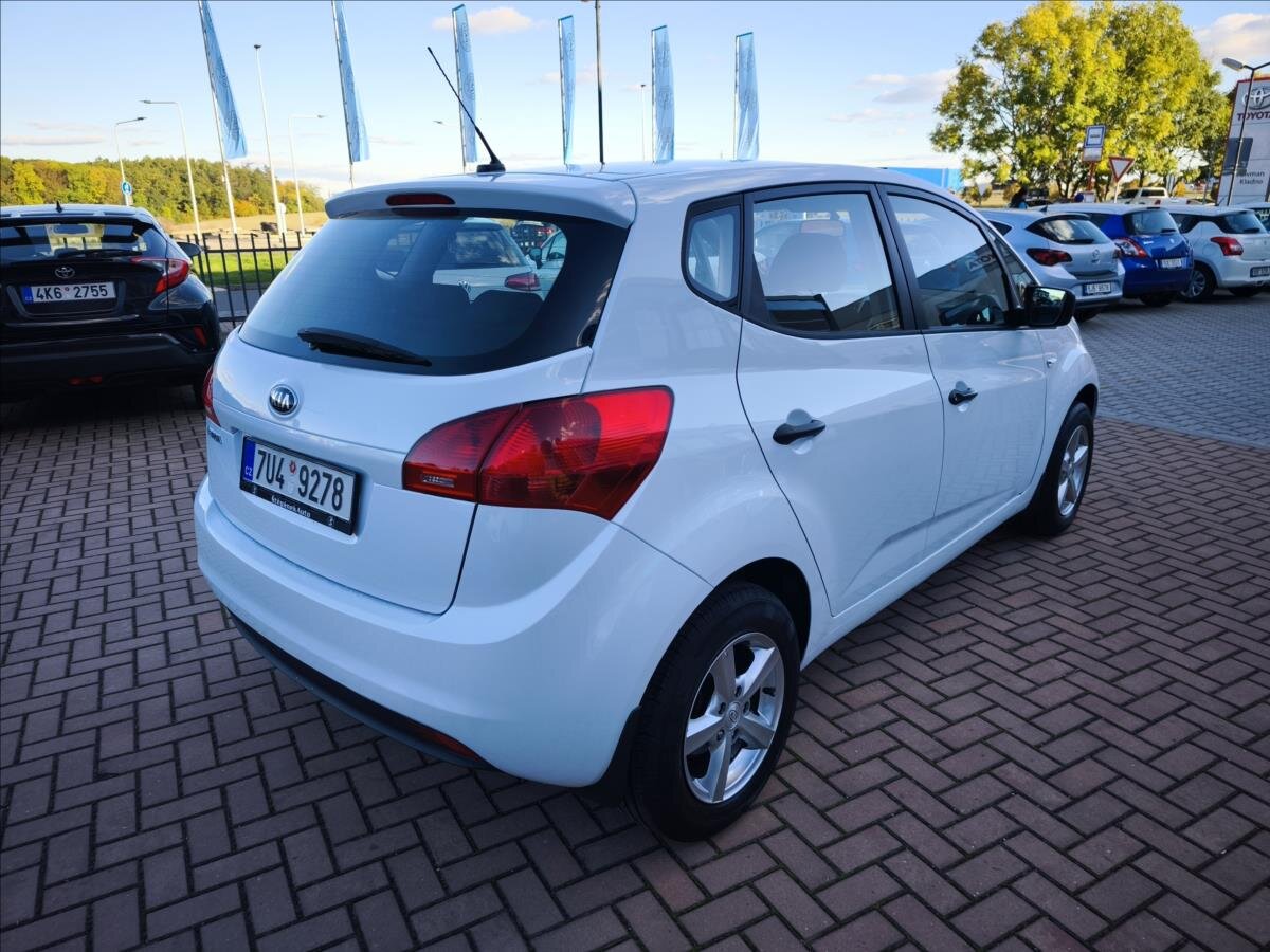 KIA Venga Hatchback 1,4 l 66 kw