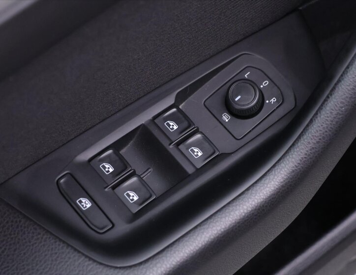 Volkswagen Passat Kombi 2,0 l 110 kw