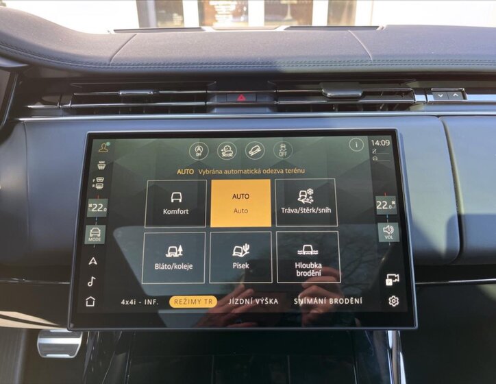 Land Rover Range Rover Sport SUV / Terénní 3,0 l 221 kw