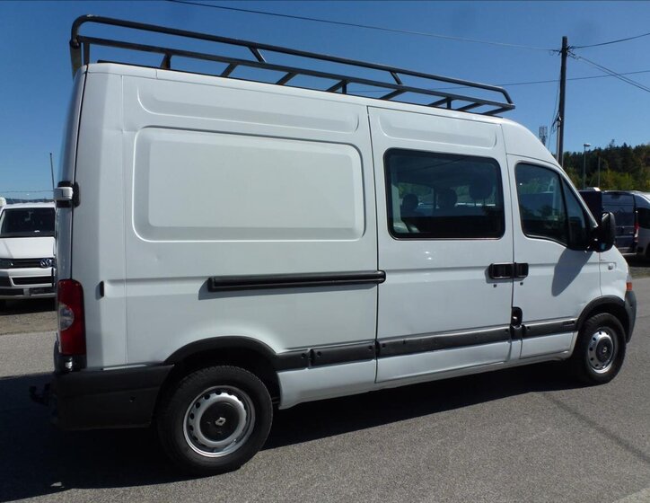 Renault Master Skříň 2,5 l 88 kw
