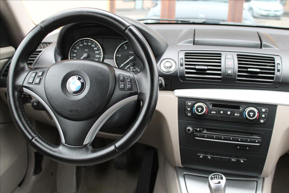 BMW Řada 1 Hatchback 2,0 l 150 kw