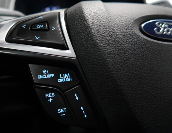 Ford S-MAX MPV 2,0 l 140 kw