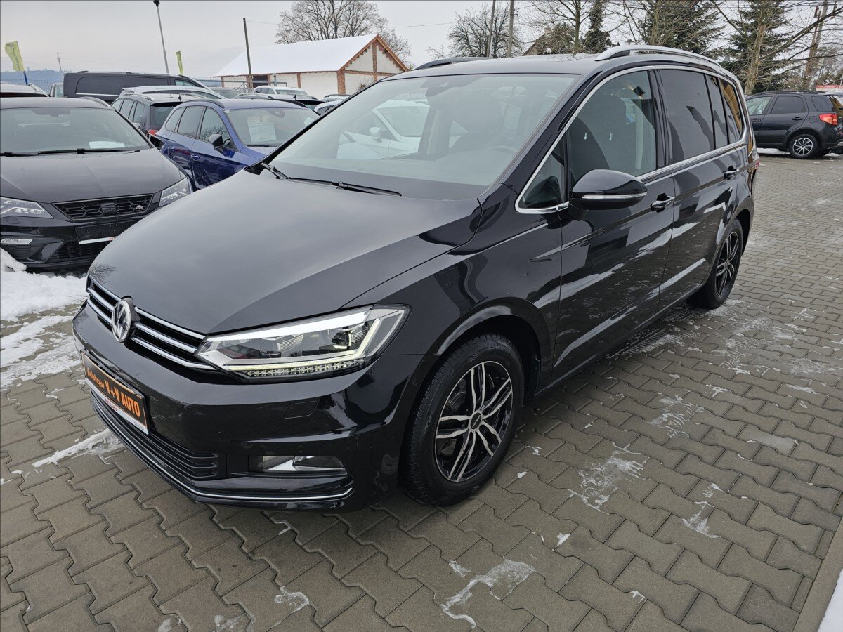 Volkswagen Touran Kombi 1,4 l 110 kw