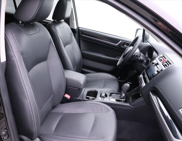 Subaru Outback Kombi 2,5 l 129 kw