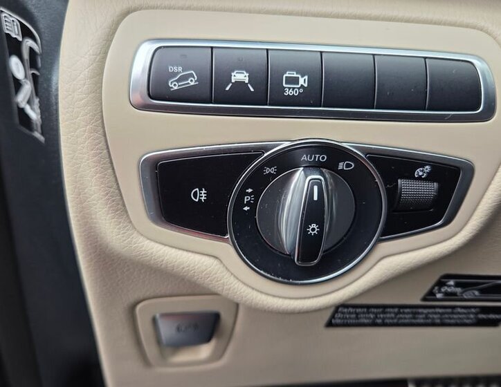 Mercedes-Benz Třídy V VAN / Minibus 2,0 l 176 kw