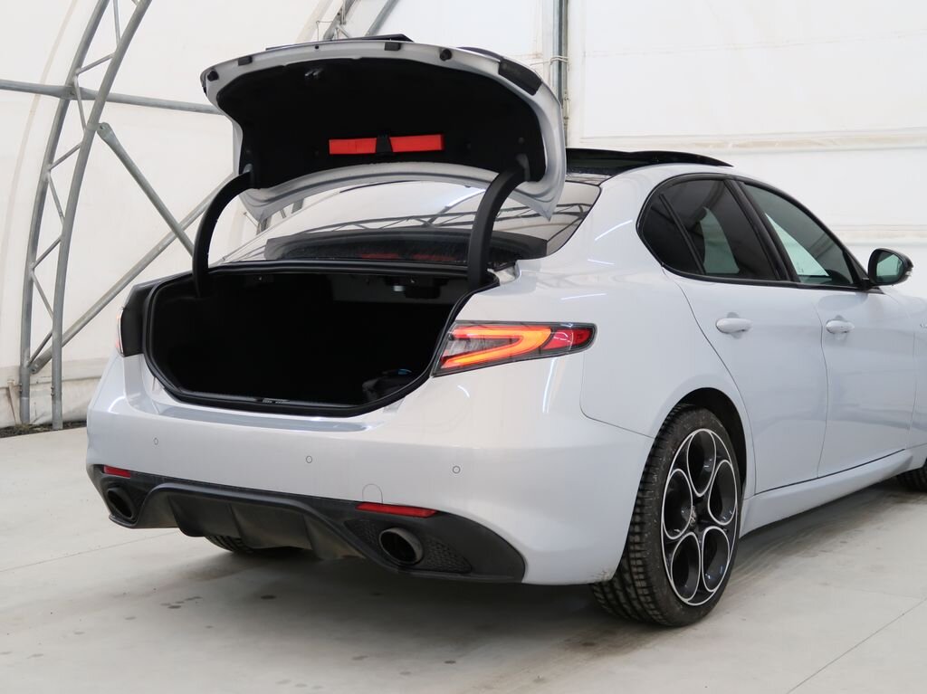 Alfa Romeo Giulia Sedan 2,0 l 206 kw