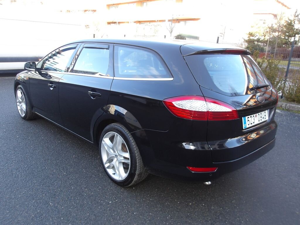 Ford Mondeo Kombi 2,0 l 103 kw