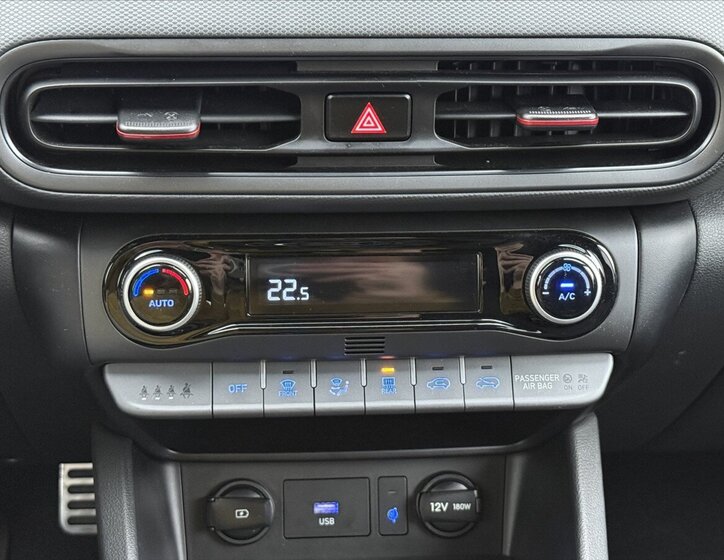 Hyundai Kona SUV / Terénní 1,6 l 145 kw