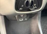 Toyota Aygo Hatchback 998,0 51 kw