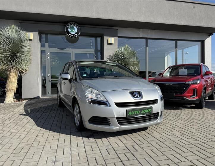 Peugeot 5008 3