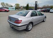 Peugeot 406 Sedan / Limuzína 2,0 l 80 kw