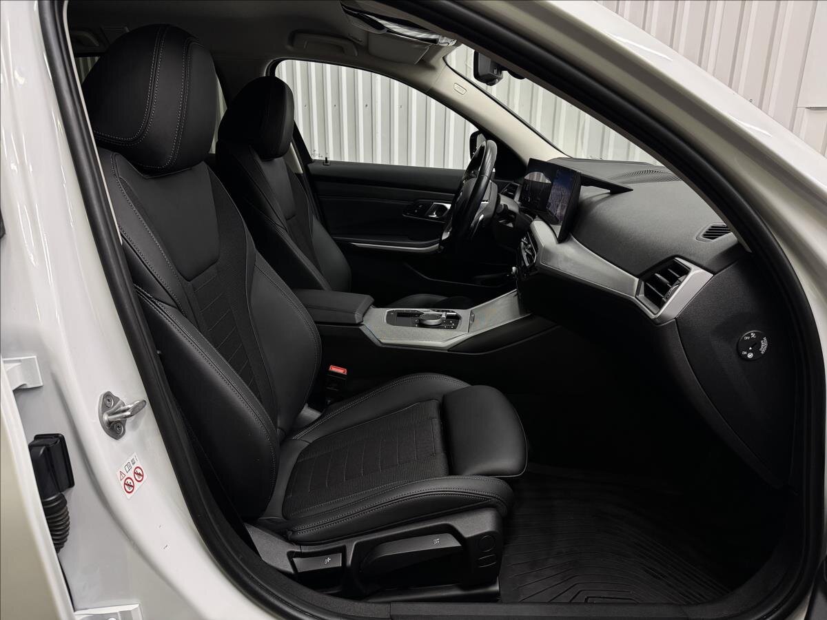 BMW Řada 3 Kombi 2,0 l 215 kw