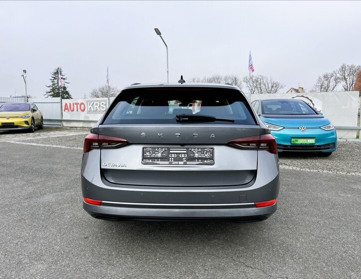 Škoda Octavia Kombi 2,0 l 85 kw