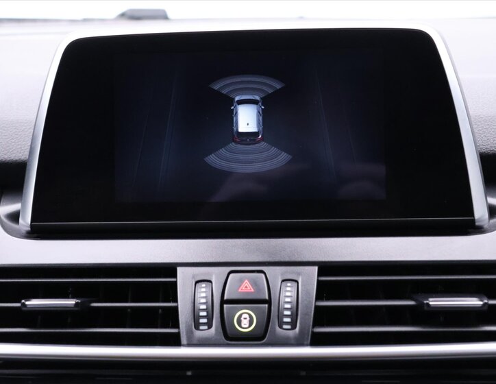 BMW Řada 2 MPV 1,5 l 85 kw