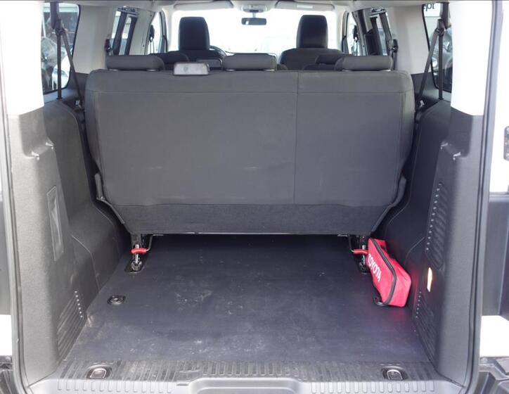 Toyota ProAce Verso 15
