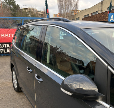 Volkswagen Sharan 19