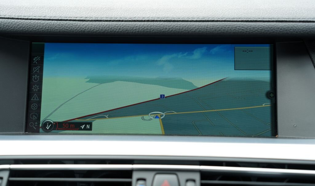 BMW Řada 7 Sedan / Limuzína 3,0 l 180 kw