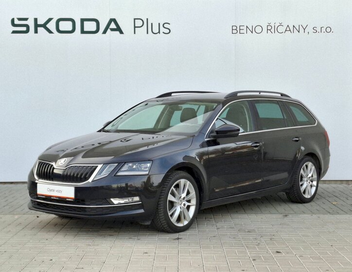 Škoda Octavia 1