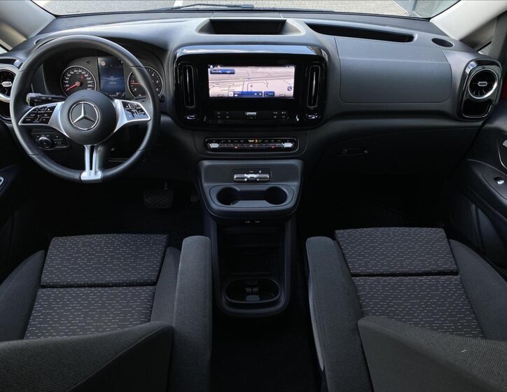 Mercedes-Benz Vito VAN-Minibus 2,0 l 140 kw
