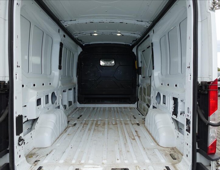Ford Transit Ostatní 2,0 l 96 kw