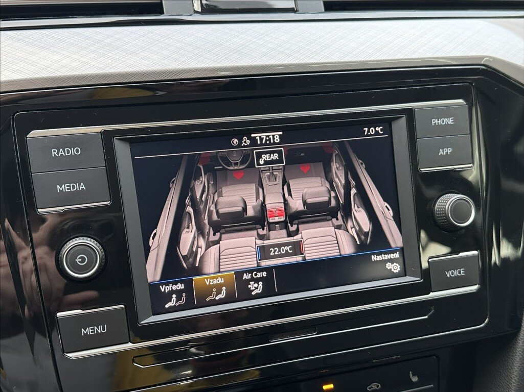 Volkswagen Passat Kombi 1,5 l 110 kw