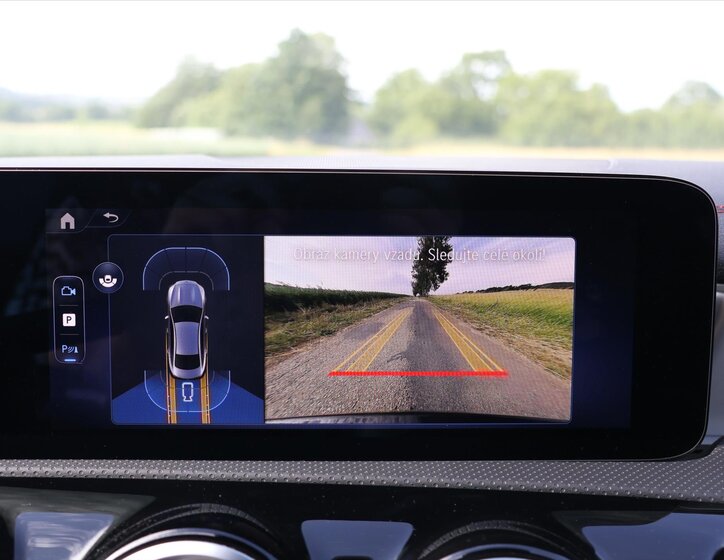 Mercedes-Benz CLA Kupé 1,3 l 120 kw