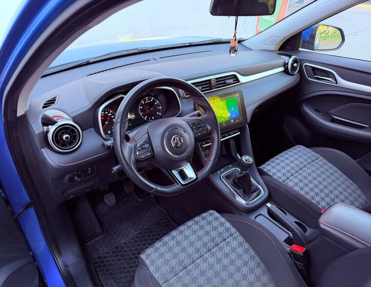 MG ZS SUV / Terénní 1,5 l 78 kw