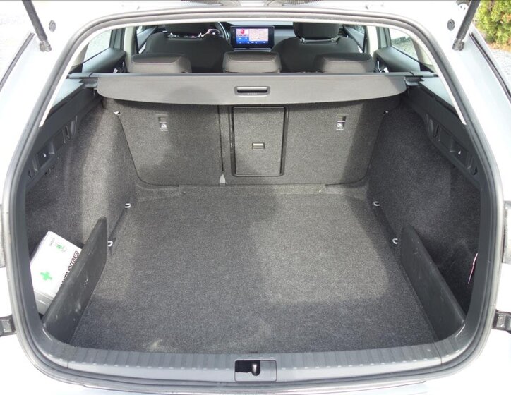 Škoda Octavia Kombi 2,0 l 85 kw