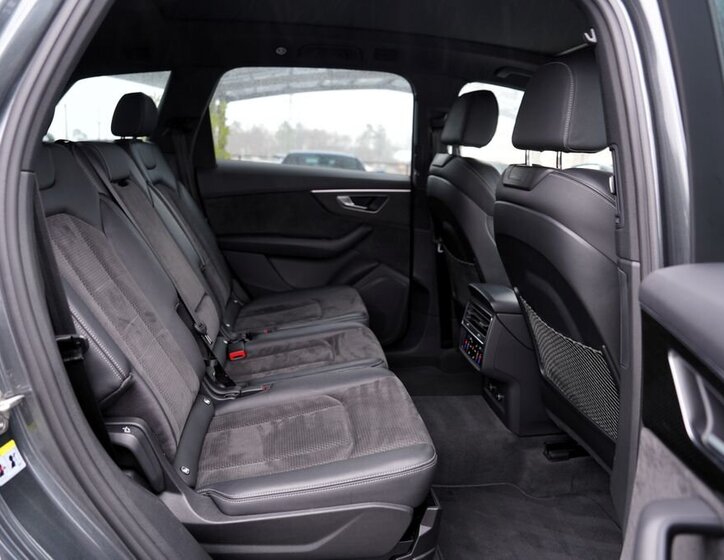 Audi Q7 31