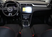 MG ZS SUV / Terénní 1,5 l 78 kw