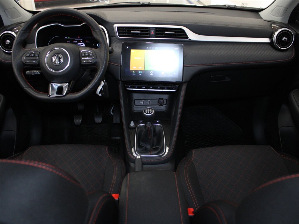 MG ZS SUV / Terénní 1,5 l 78 kw
