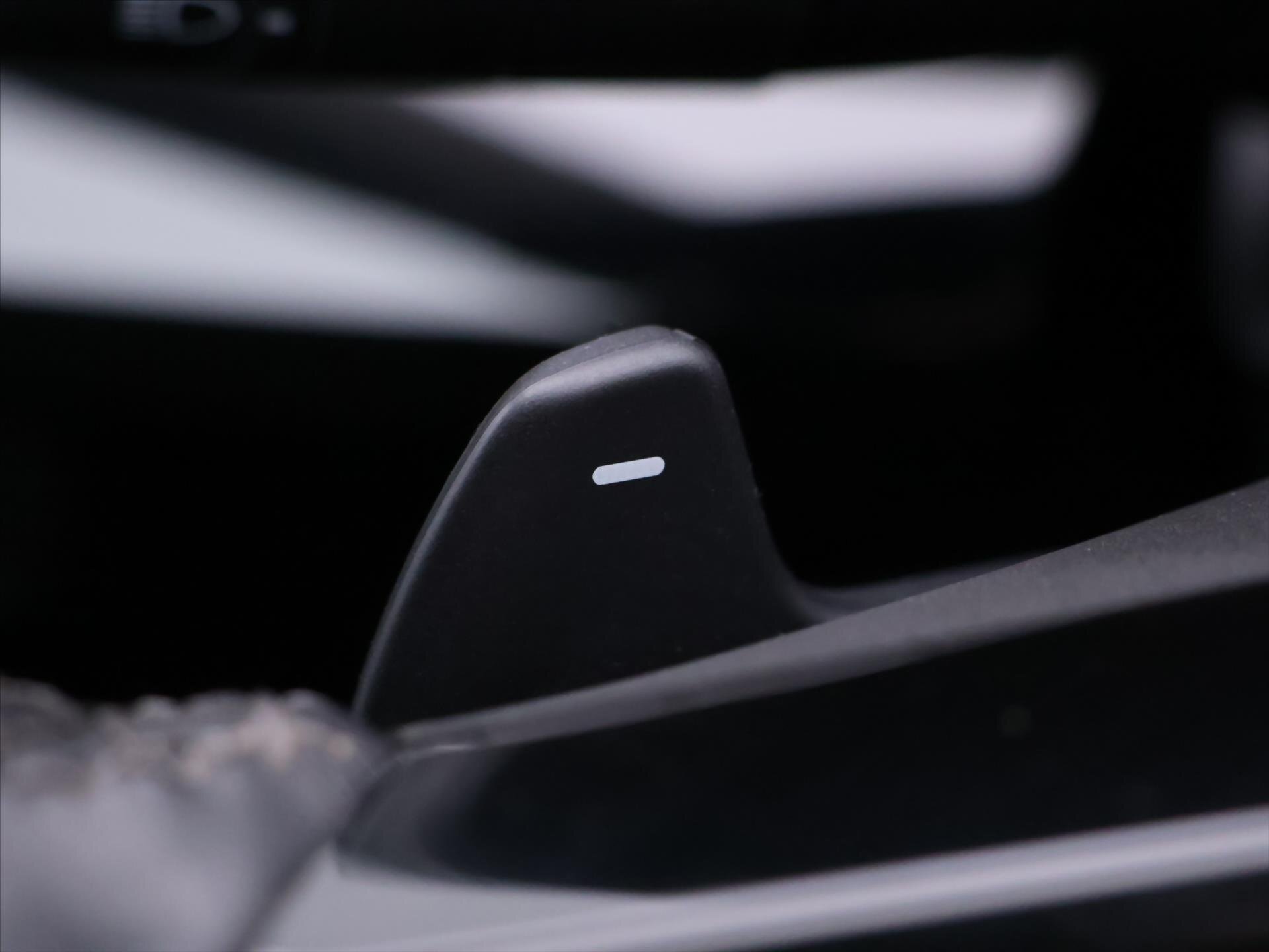 Honda CR-V SUV / Terénní 2,0 l 109 kw