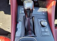 Lexus RC 300h Kupé 2,5 l 133 kw