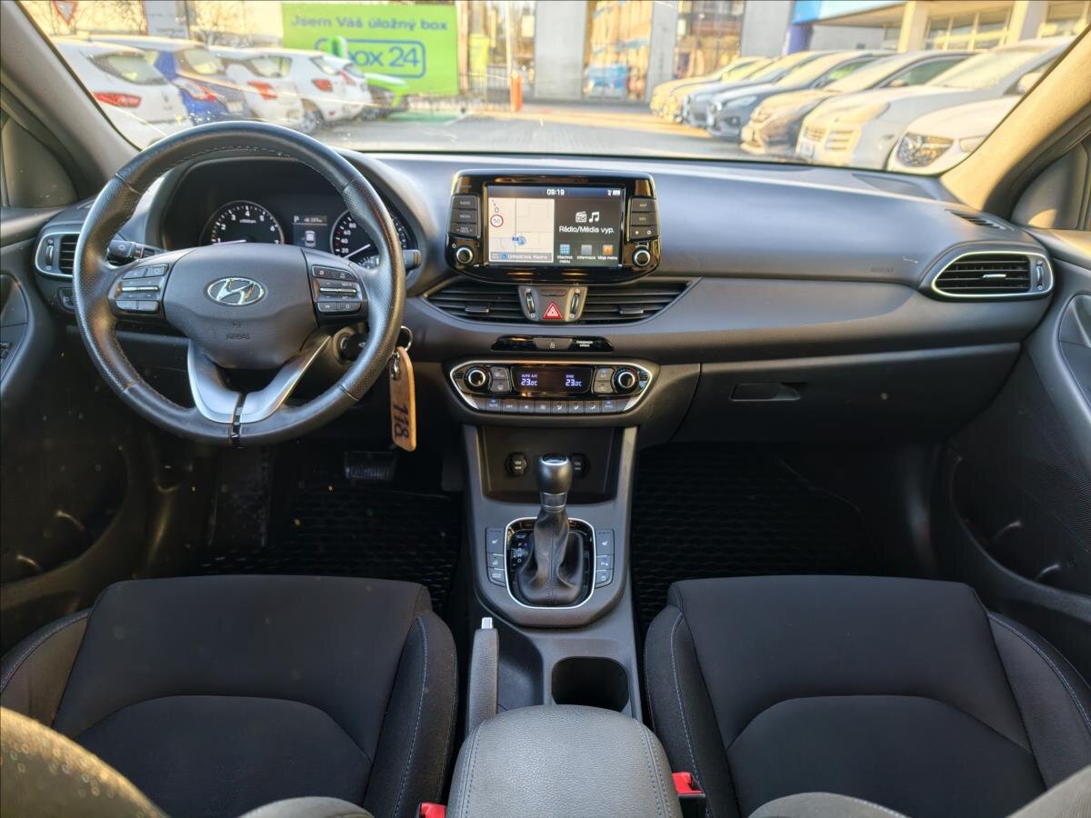 Hyundai i30 Kombi 1,4 l 103 kw