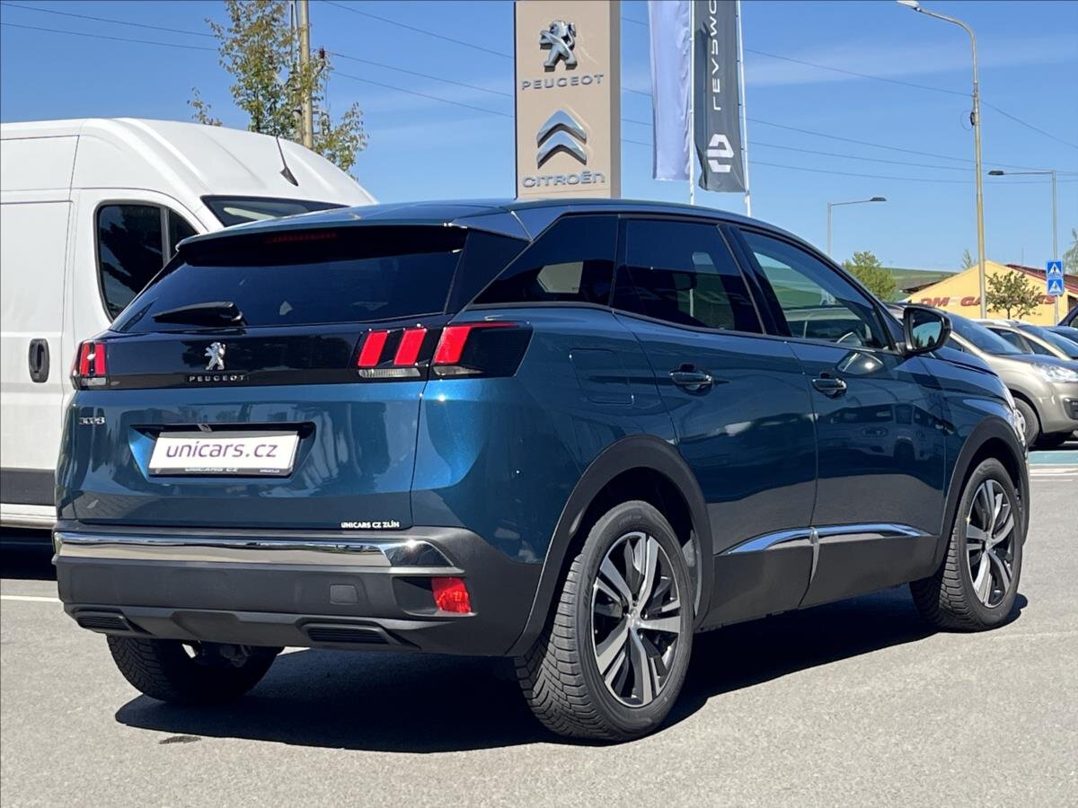 Peugeot 3008 SUV / Terénní 1,5 l 96 kw