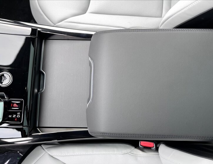 Land Rover Range Rover Sport SUV / Terénní 3,0 l 183 kw