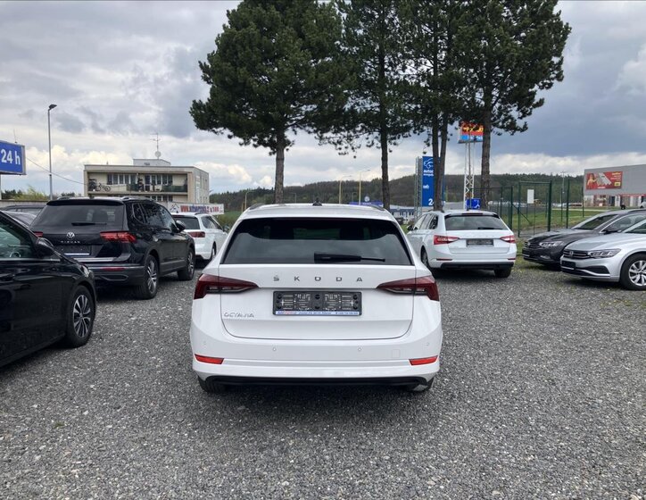 Škoda Octavia Kombi 2,0 l 110 kw