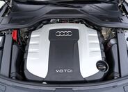 Audi A8 10
