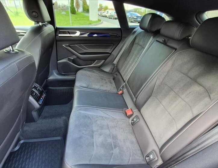 Volkswagen Arteon Kombi 2,0 l 110 kw