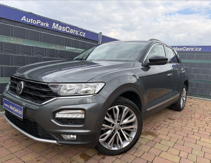 Volkswagen T-Roc SUV / Terénní 999,0 85 kw