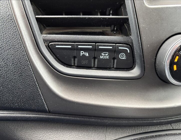 Ford Transit Skříň 2,0 l 77 kw